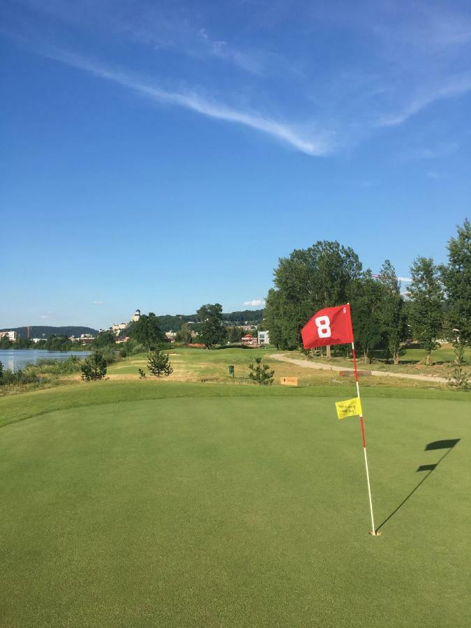 Greenbay Golf Apartments Trencin Luaran gambar